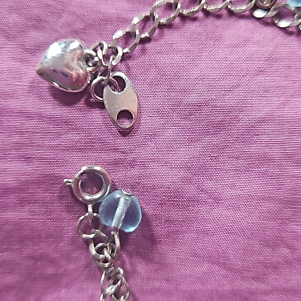 Silver Avon 9" anklet with dangly green, blue, & silver heart shaped beads - Picture 5 of 8